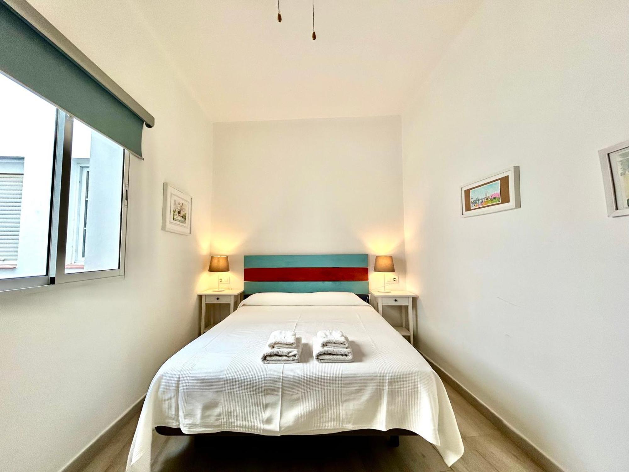 Acogedor Apt 8Pax 4Bdr 2Bth- Cozyhomesevilla2 Экстерьер фото