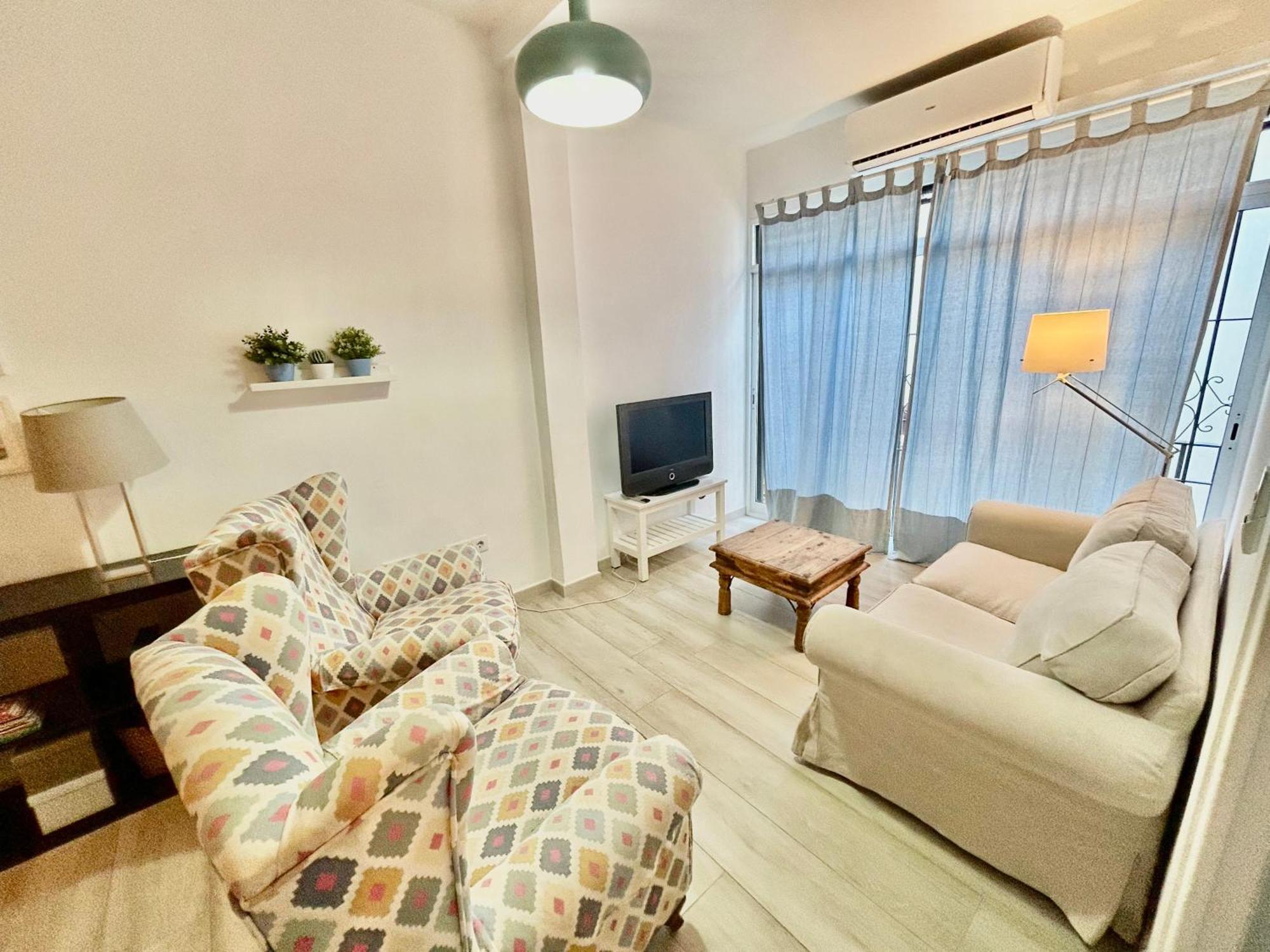 Acogedor Apt 8Pax 4Bdr 2Bth- Cozyhomesevilla2 Экстерьер фото