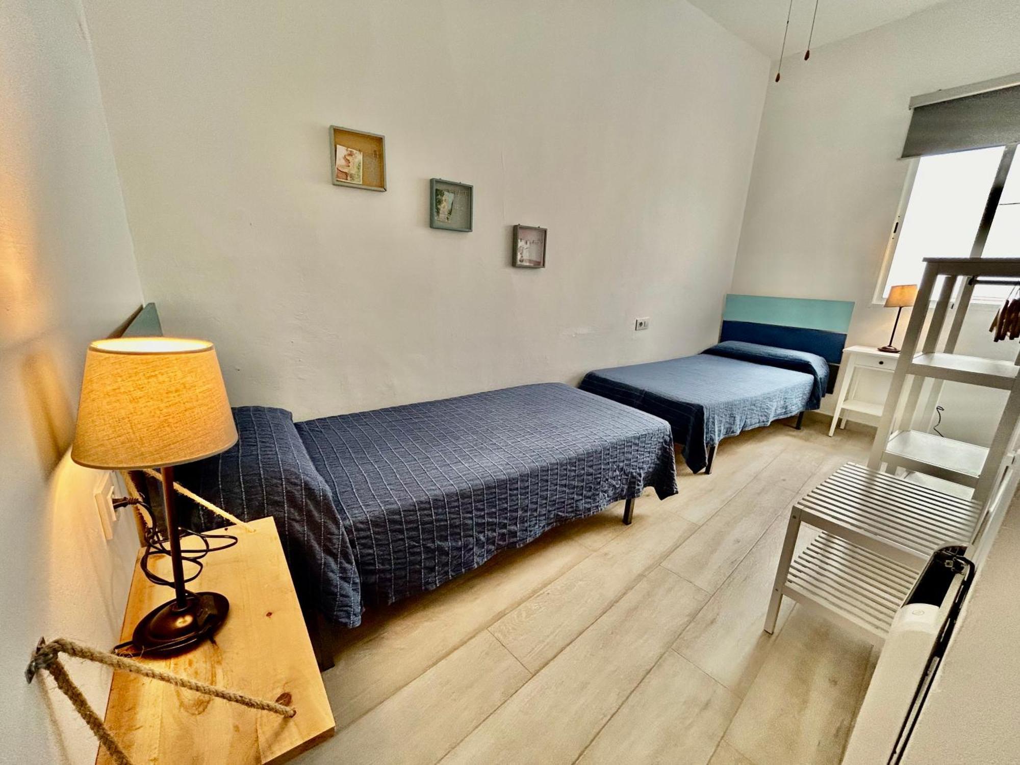 Acogedor Apt 8Pax 4Bdr 2Bth- Cozyhomesevilla2 Экстерьер фото